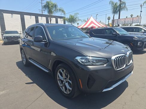 Used 2023 BMW X3 xDrive30i w/ Convenience Package AWD/4WD image 4