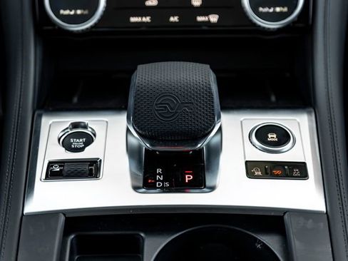 New 2026 Jaguar F-PACE SVR image 21