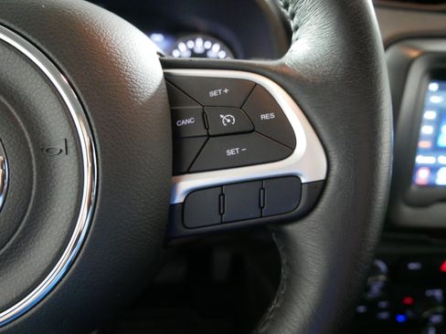 Used 2021 Jeep Renegade Latitude w/ Convenience Group image 28