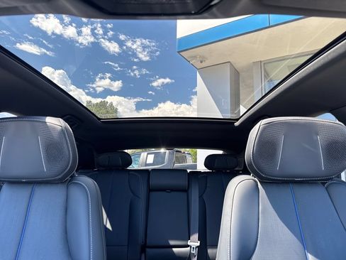 Used 2024 Cadillac Lyriq Luxury w/ LPO, Floor Liner Package AWD/4WD image 21