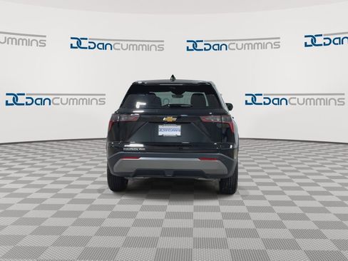 New 2026 Chevrolet Equinox LT w/ Safety and Technology Package AWD/4WD image 7