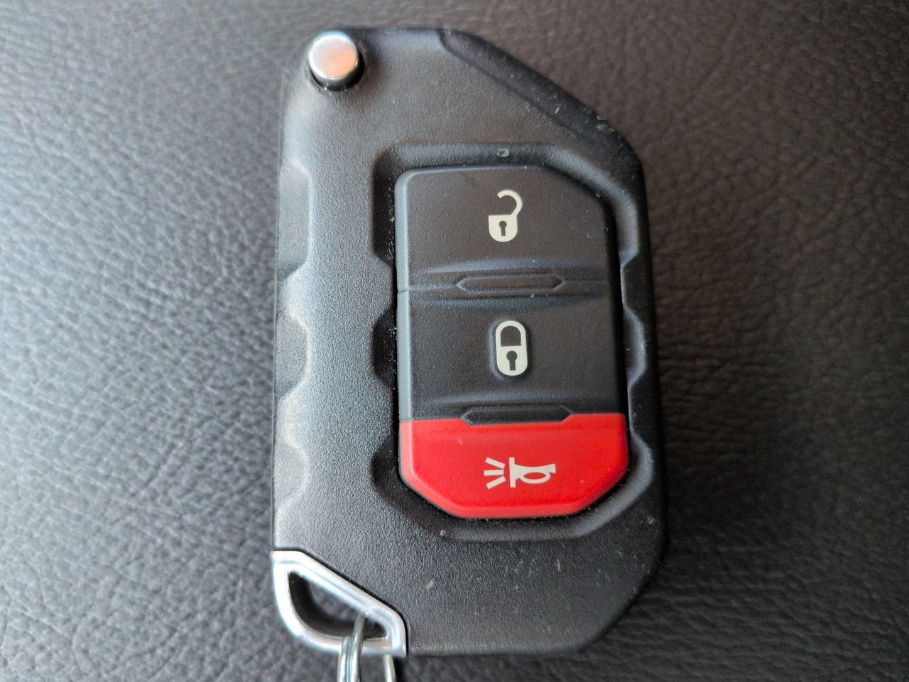 Used 2019 Jeep Wrangler Unlimited Sahara w/ LED Lighting Group AWD/4WD image 27