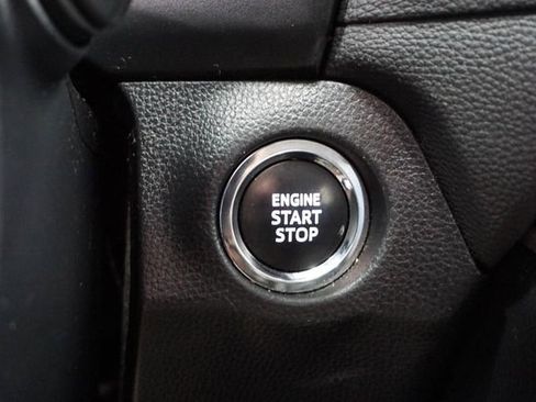 Used 2023 Toyota RAV4 XLE image 21