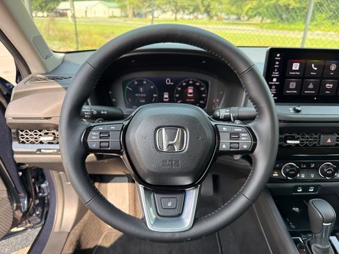 Used 2026 Honda Accord Touring image 16
