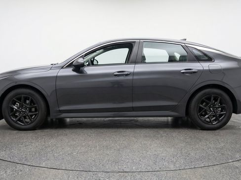 Used 2025 Kia K5 LXS FWD image 5