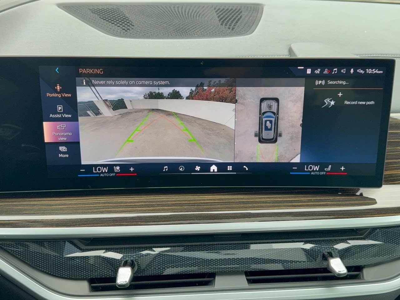 Certified 2024 BMW X5 sDrive40i w/ Premium Package RWD image 24