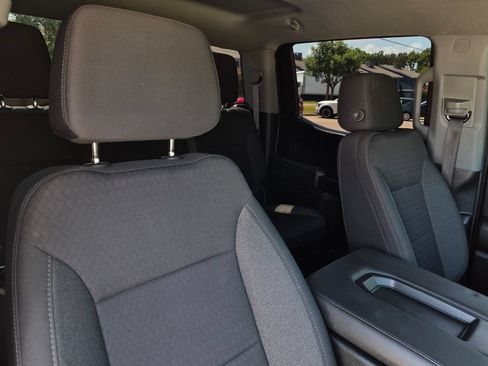 Used 2022 Chevrolet Silverado 1500 Custom RWD image 31