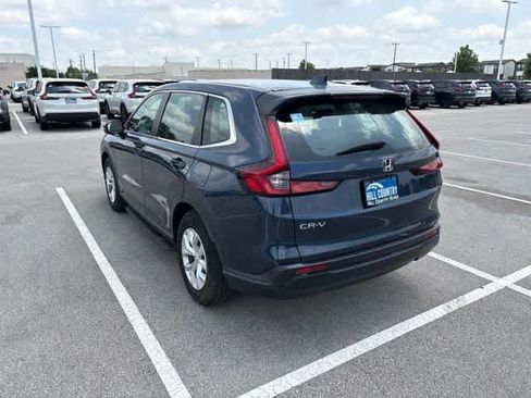 Used 2024 Honda CR-V LX image 3