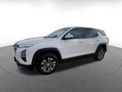 Used 2025 Chevrolet Equinox LT image 8