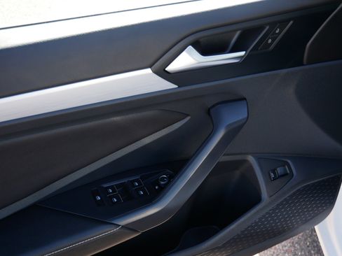 Used 2025 Volkswagen Jetta S image 20