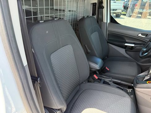 Used 2020 Ford Transit Connect XLT FWD image 15