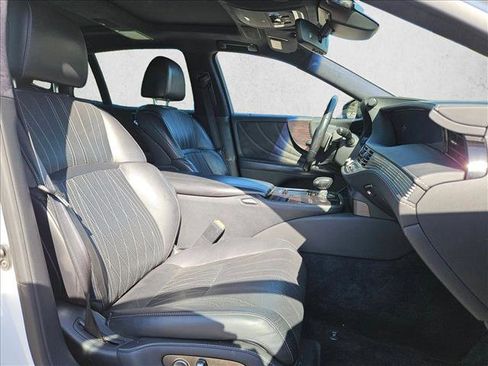 Used 2019 Lexus LS 500 AWD w/ Interior Upgrade Package image 20