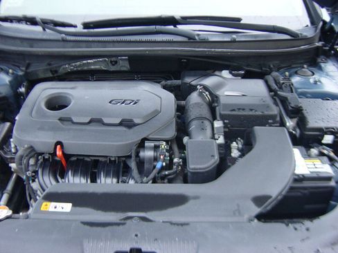 Used 2017 Hyundai Sonata SE image 14