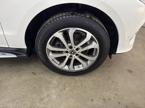 Used 2018 Mercedes-Benz GLE 350 image 28