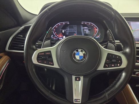 Used 2022 BMW X6 xDrive40i w/ M Sport Package AWD/4WD image 16