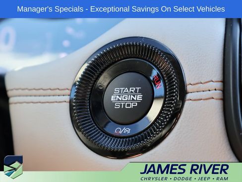 Used 2022 Jeep Compass Limited AWD/4WD image 31