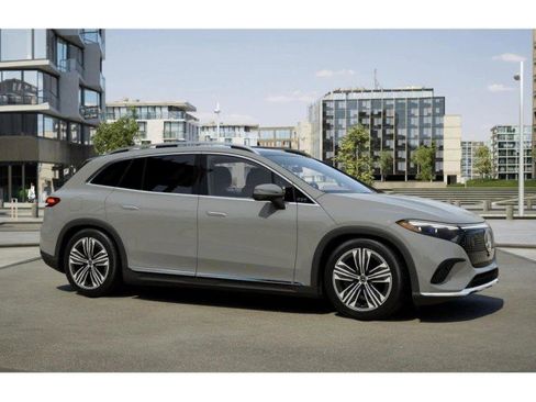 New 2026 Mercedes-Benz EQS 400 4MATIC SUV image 14