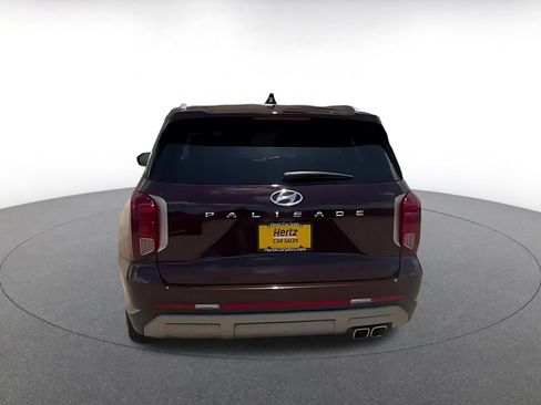 Used 2025 Hyundai Palisade SEL FWD image 12