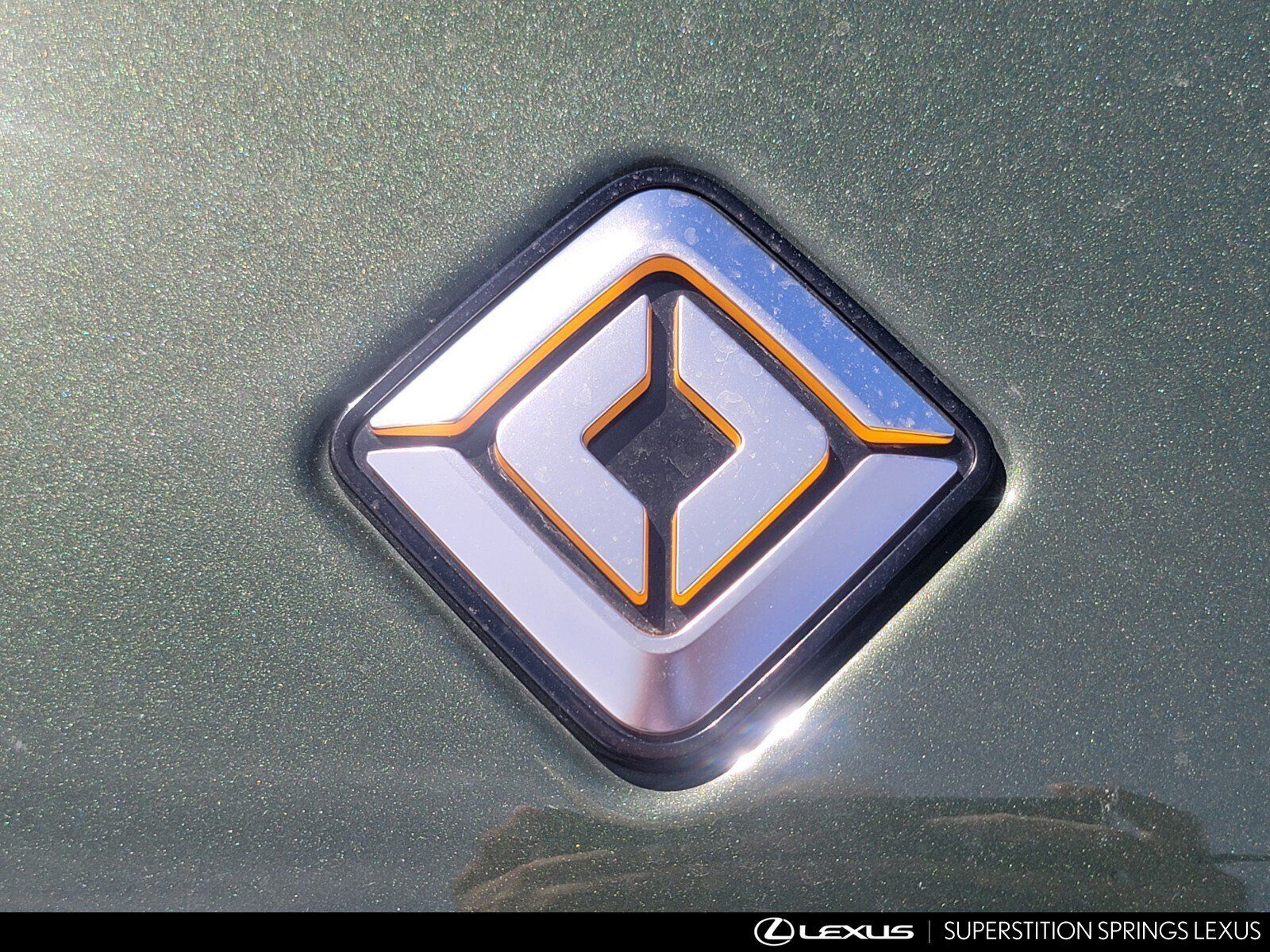 Used 2024 Rivian R1S Adventure Dual AWD/4WD image 11