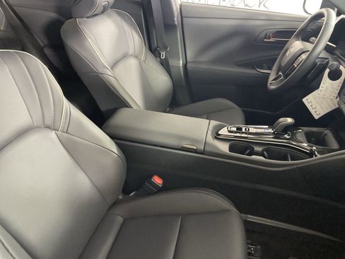 New 2026 Toyota Crown Signia image 24