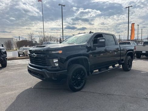 New 2026 Chevrolet Silverado 2500 Custom w/ Custom Convenience Package AWD/4WD image 8