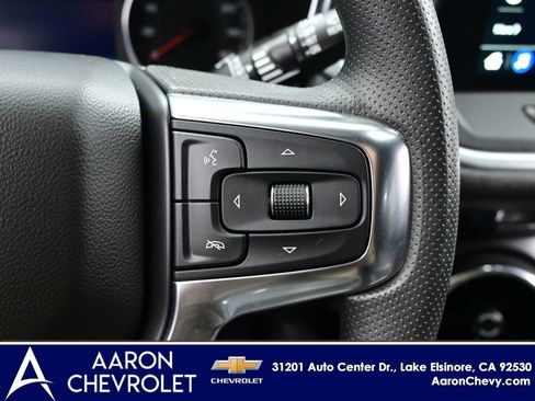 New 2025 Chevrolet Blazer LT w/ Convenience Package FWD image 15
