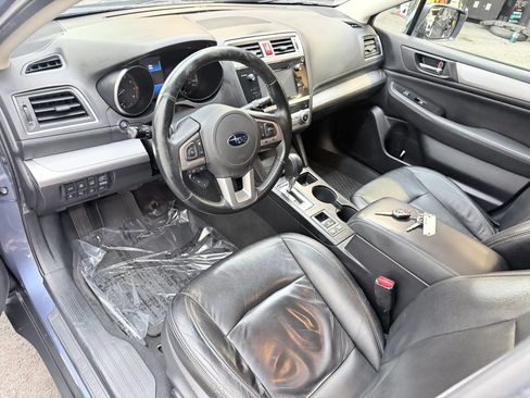 Used 2016 Subaru Outback 2.5i Premium AWD/4WD image 10