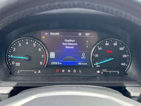 Used 2022 Ford Explorer XLT w/ Equipment Group 202A image 19