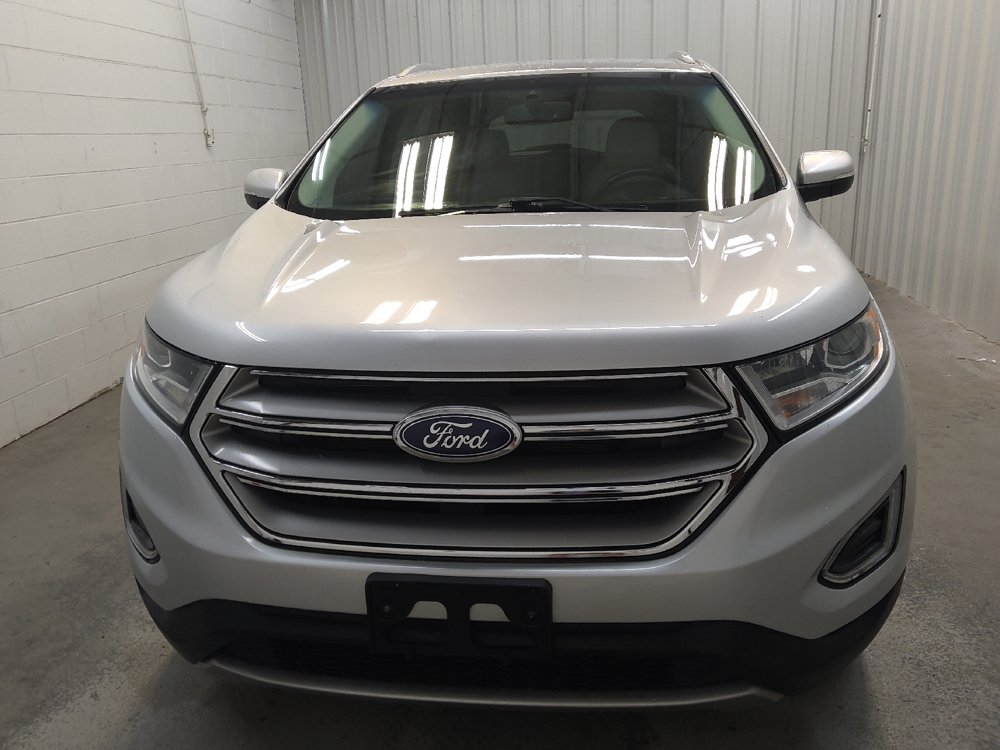 Used 2018 Ford Edge Titanium w/ Technology Package AWD/4WD image 15
