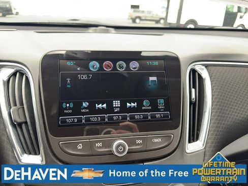 Used 2018 Chevrolet Malibu LT w/ Driver Confidence Package FWD image 14