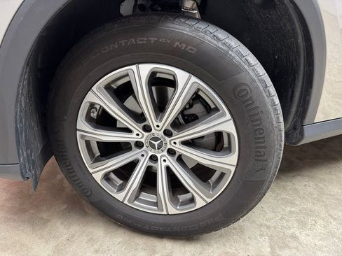 Certified 2023 Mercedes-Benz GLC 300 GLC 300 image 28