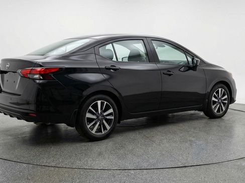 Used 2025 Nissan Versa SV FWD image 9