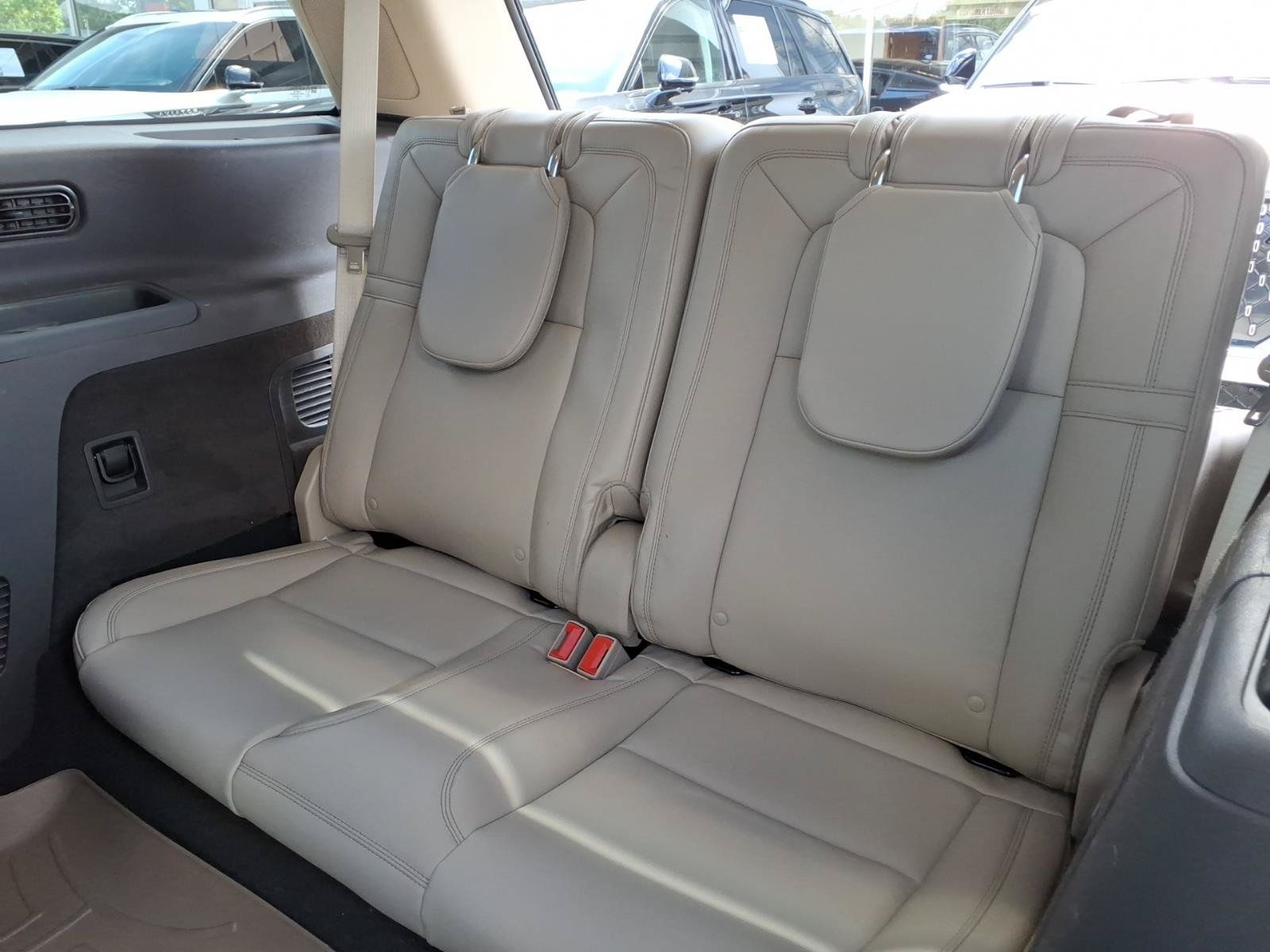 Used 2020 Lincoln Aviator Grand Touring w/ Equipment Group 302A AWD/4WD image 10