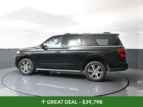 Used 2023 Ford Expedition Limited image 11