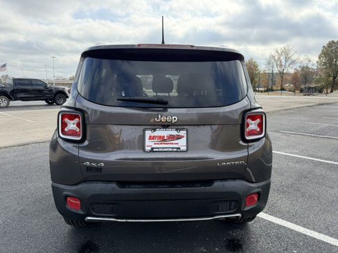 Used 2016 Jeep Renegade Limited image 6