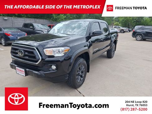 Used 2023 Toyota Tacoma SR5 RWD image 1
