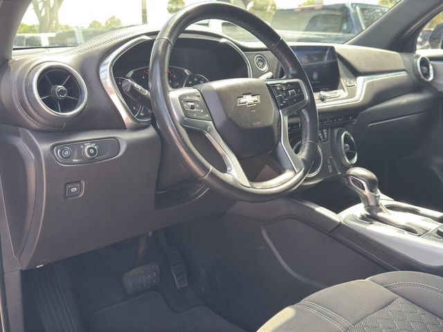 Used 2020 Chevrolet Blazer LT FWD image 13