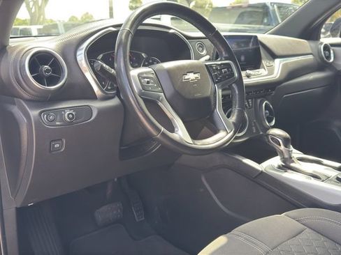 Used 2020 Chevrolet Blazer LT FWD image 13
