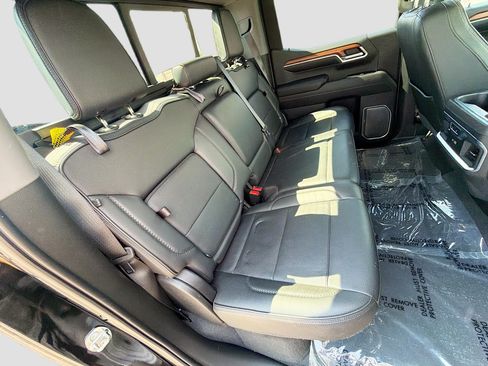 Used 2022 GMC Sierra 1500 Denali w/ Denali Reserve Package AWD/4WD image 29