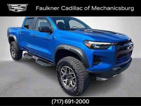 Used 2024 Chevrolet Colorado ZR2 w/ Technology Package AWD/4WD image 3