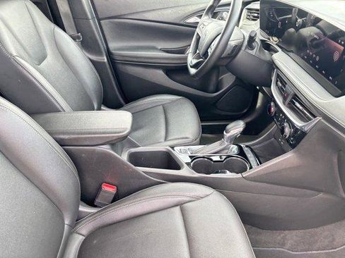 Used 2024 Buick Encore GX Sport Touring FWD image 12
