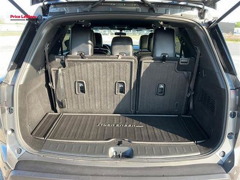 Used 2023 Nissan Pathfinder Rock Creek AWD/4WD image 15