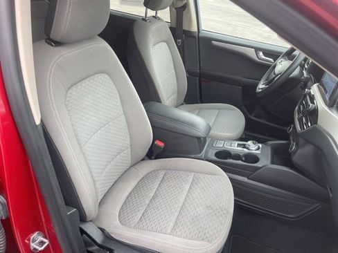 Used 2020 Ford Escape SE FWD image 45