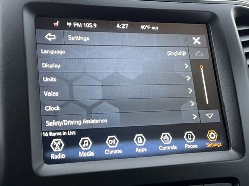 Used 2022 Jeep Cherokee Trailhawk w/ Comfort/Convenience Group image 24