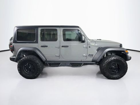 Used 2021 Jeep Wrangler Unlimited Sport AWD/4WD image 10
