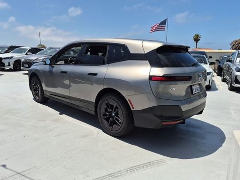 Used 2024 BMW iX xDrive50 w/ Convenience Package AWD/4WD image 7
