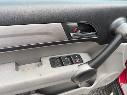 Used 2010 Honda CR-V LX image 11