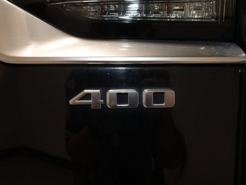Used 2024 Cadillac XT6 Sport w/ Platinum Package AWD/4WD image 38