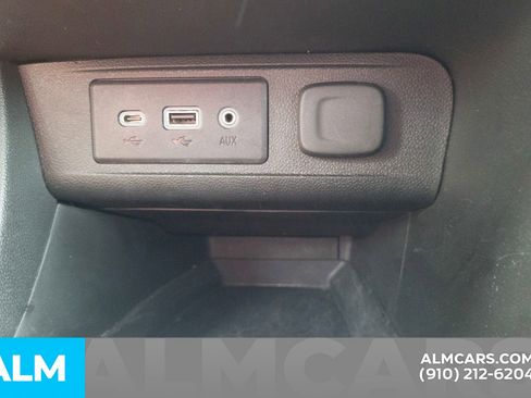 Used 2023 Buick Encore GX Select w/ Sport Touring Package image 26