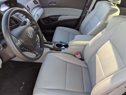 Certified 2018 Acura ILX image 29